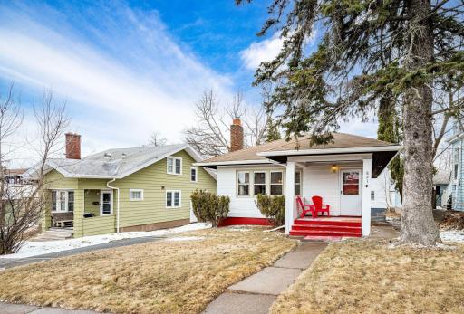 821 N 19th Avenue E, Duluth, MN 55812
