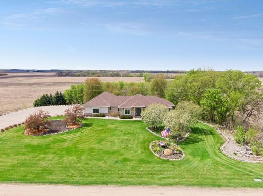 1755 Waconia Parkway South - Spacecrafting - 0002.jpg
