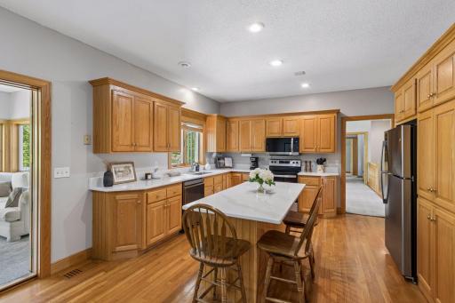 1755 Waconia Parkway South - Spacecrafting - 0030.jpg