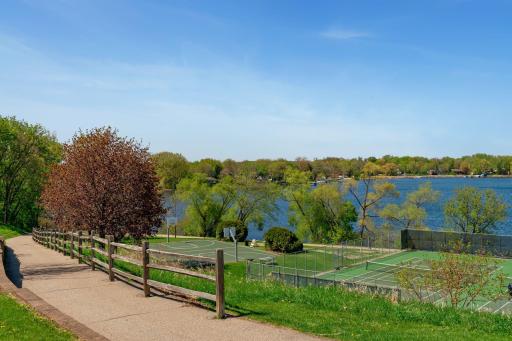 1755 Waconia Parkway South - Spacecrafting - 0097.jpg