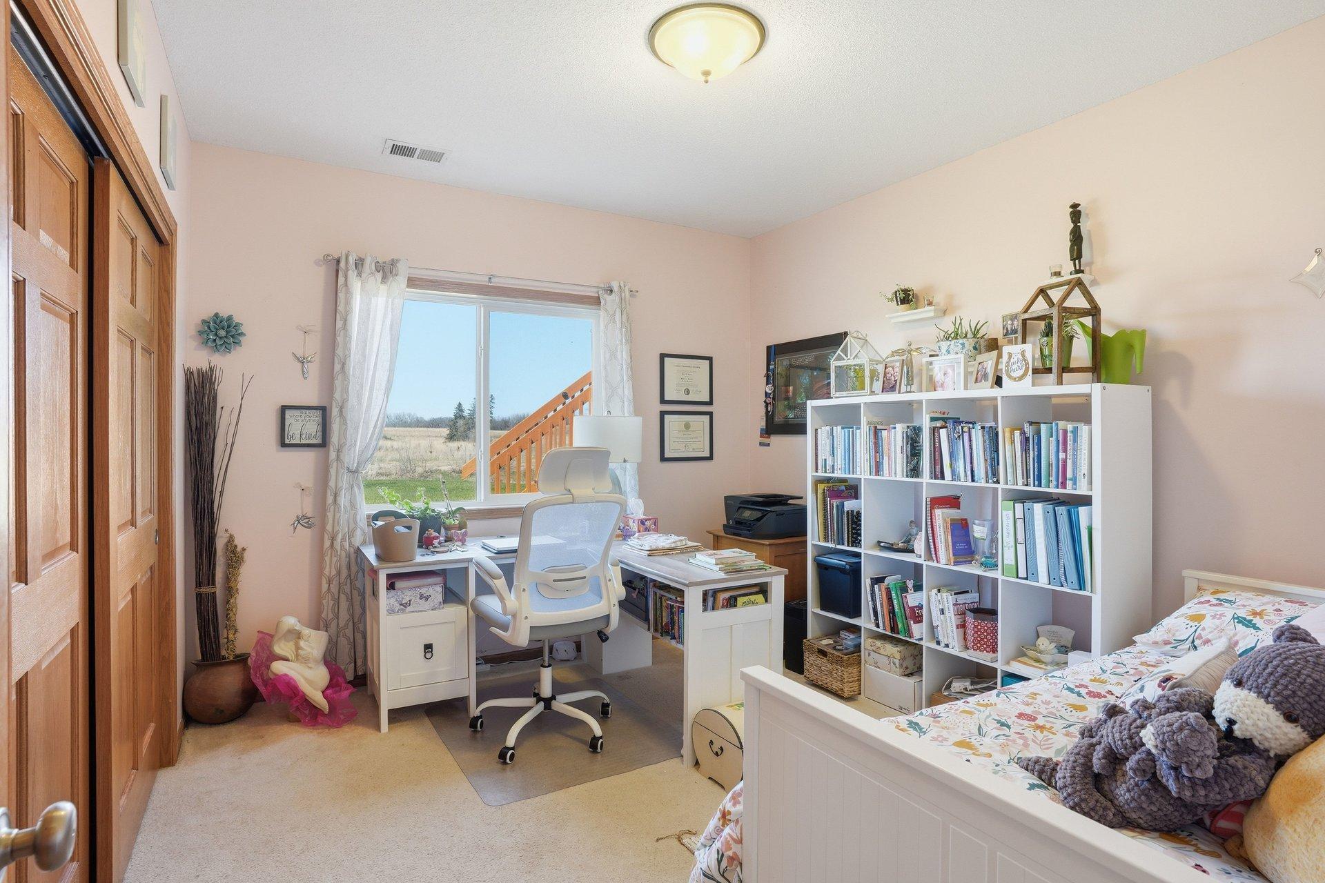 4th bedroom/Office with daylight window, downstairs