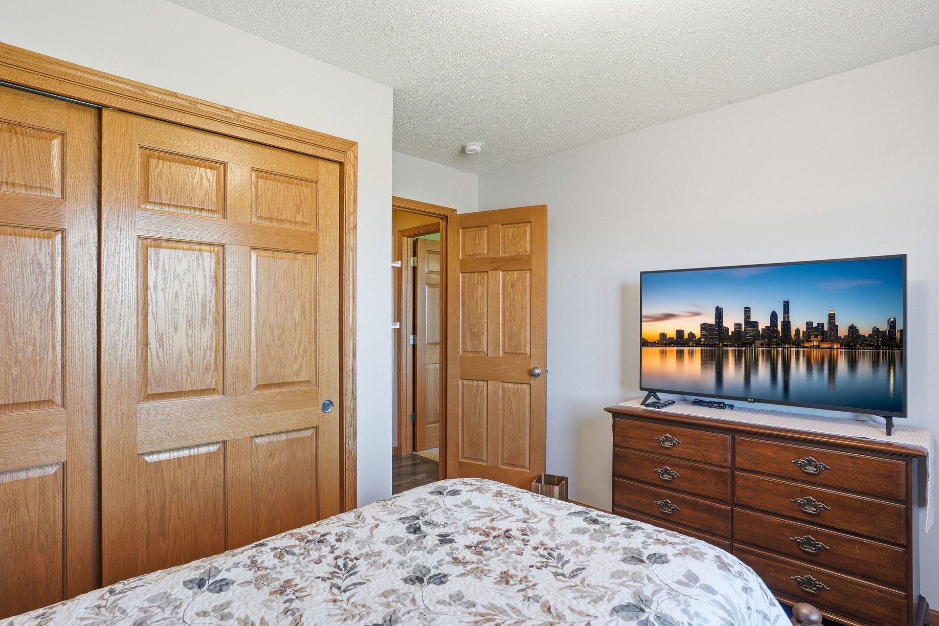 Main floor guest bedroom