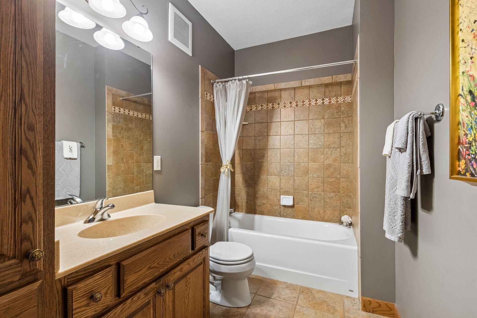 Full bathroom is next to the second bedroom