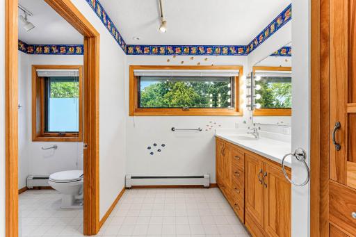 Second full bathroom upstairs.