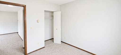 320 1st Street, #4, Clinton, MN 56225