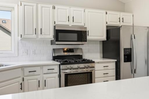 16585 Havelock Way, Lakeville, MN 55044