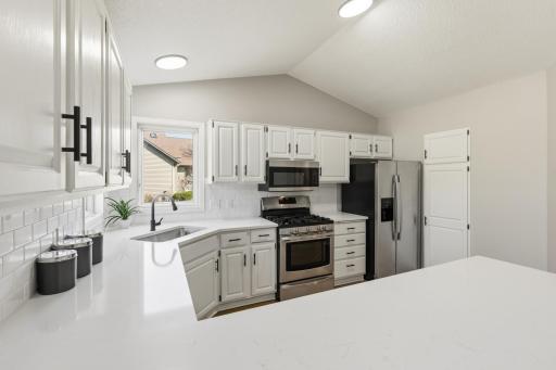 16585 Havelock Way, Lakeville, MN 55044