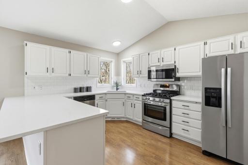 16585 Havelock Way, Lakeville, MN 55044