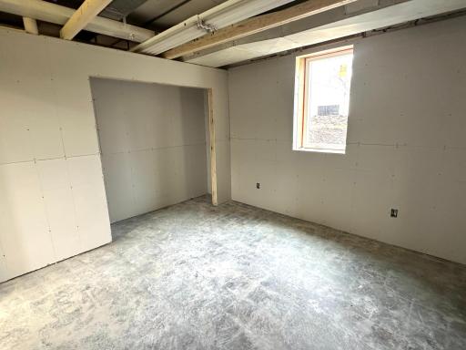 505 Minnesota Street, Chester, IA 52134