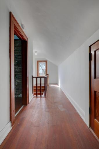 360 Mcgrann Street, Green Isle, MN 55338