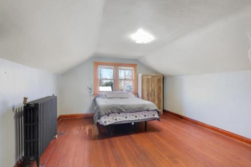 360 Mcgrann Street, Green Isle, MN 55338