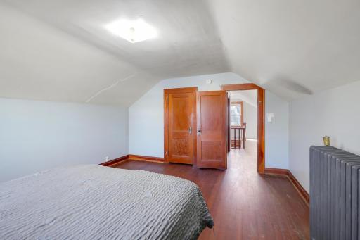 360 Mcgrann Street, Green Isle, MN 55338