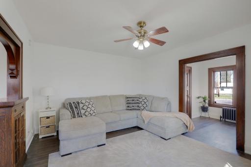 360 Mcgrann Street, Green Isle, MN 55338