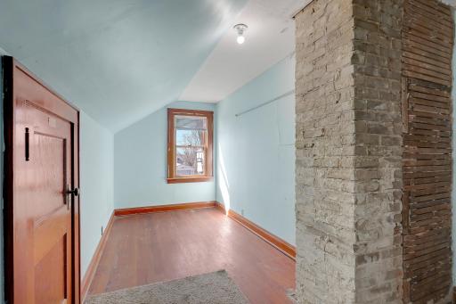 360 Mcgrann Street, Green Isle, MN 55338