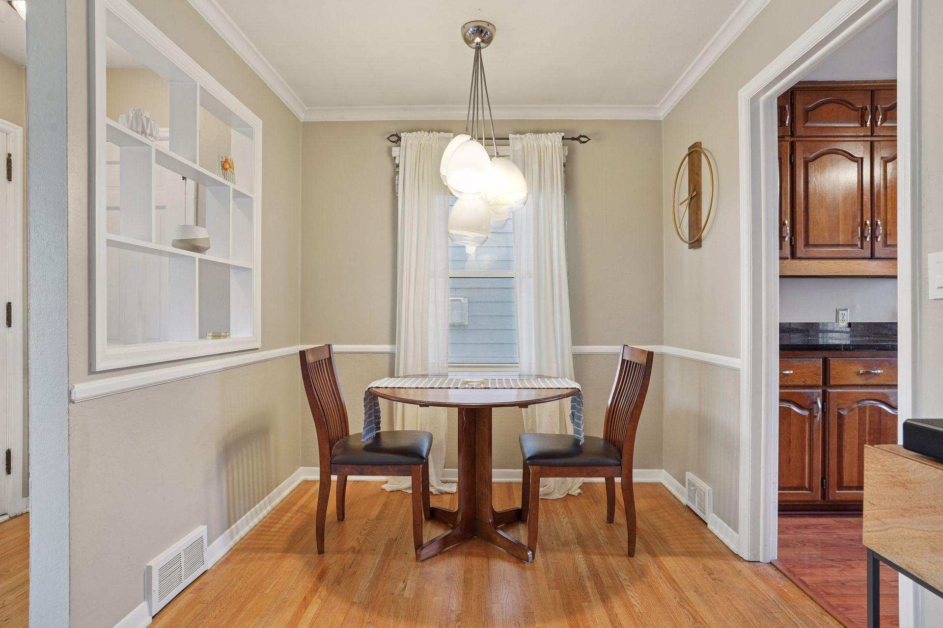 5716 Knox Avenue South - Spacecrafting - 0012.jpg