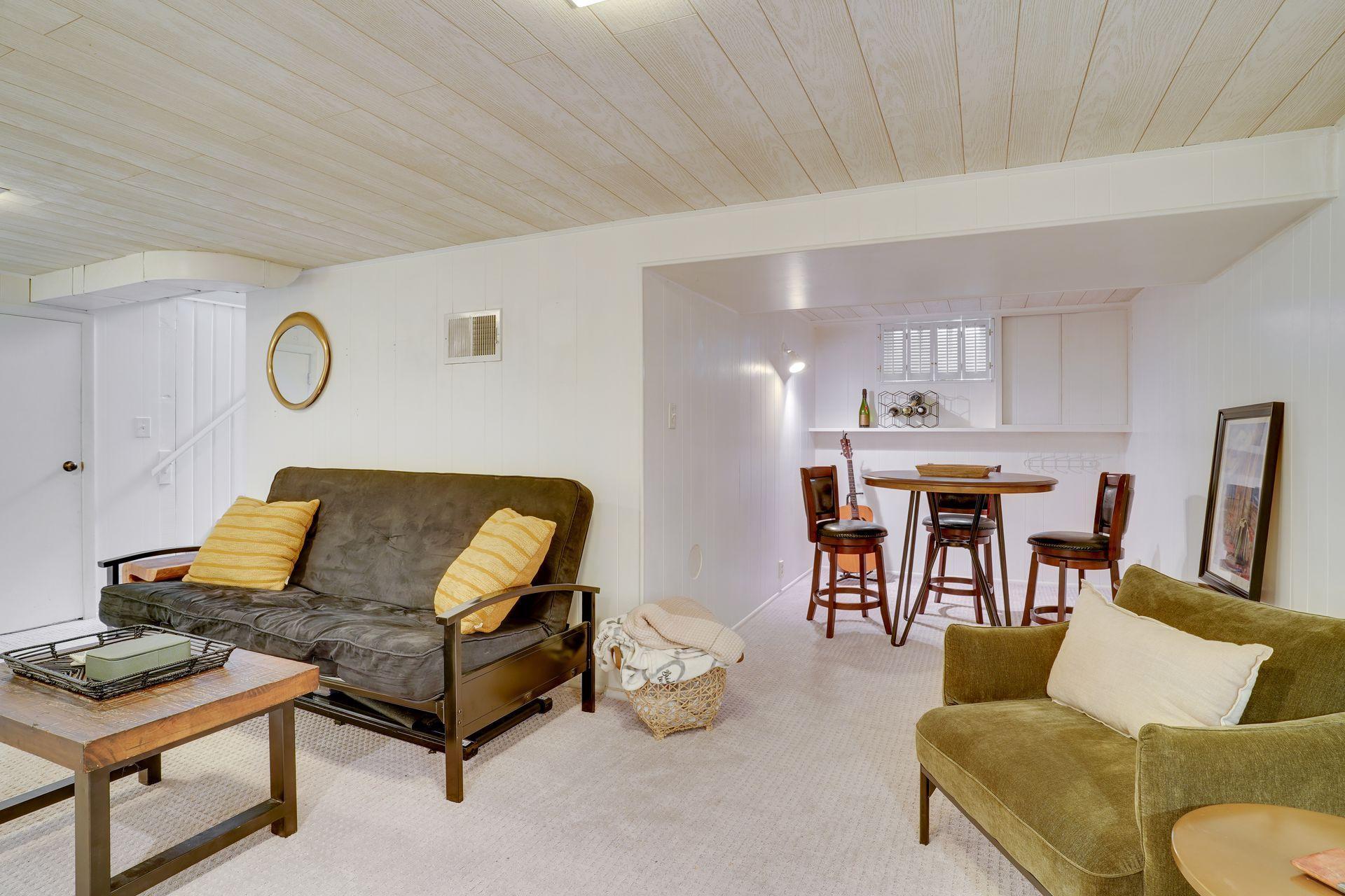 5716 Knox Avenue South - Spacecrafting - 0031.jpg