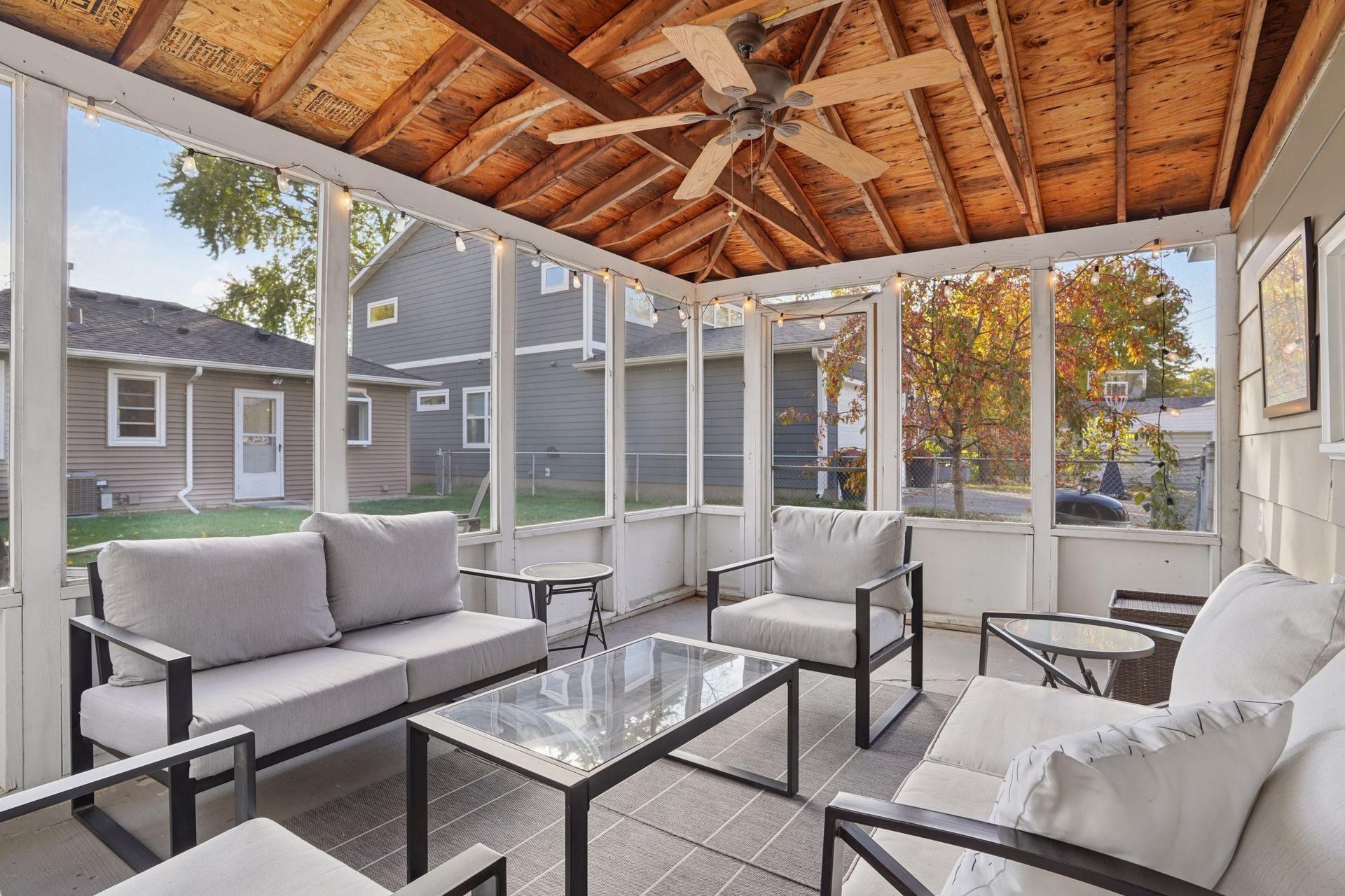 5716 Knox Avenue South - Spacecrafting - 0047.jpg