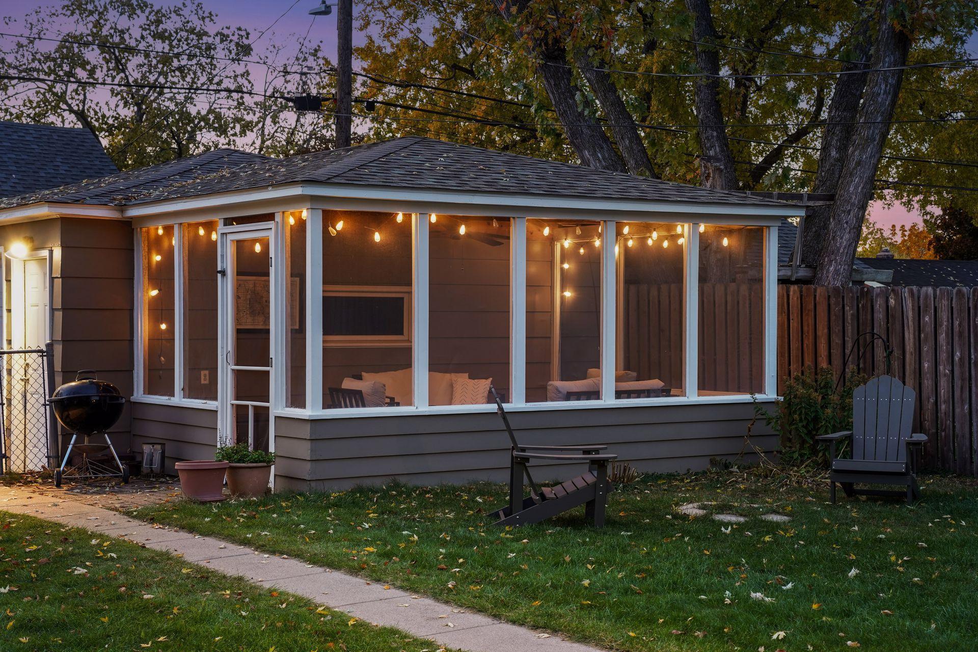 5716 Knox Avenue South - Spacecrafting - 0049.jpg