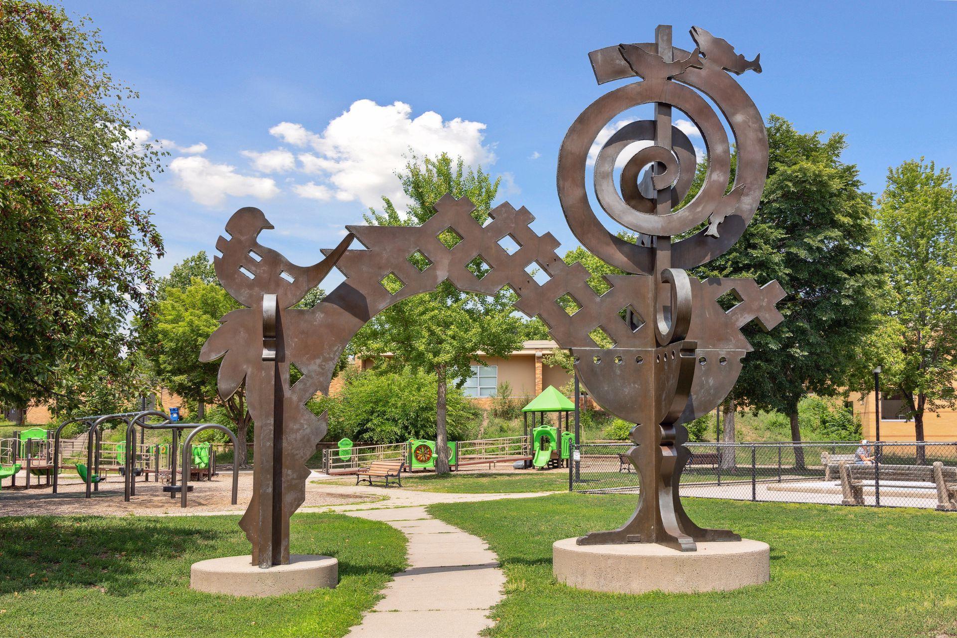 5716 Knox Avenue South - Spacecrafting - 0058.jpg