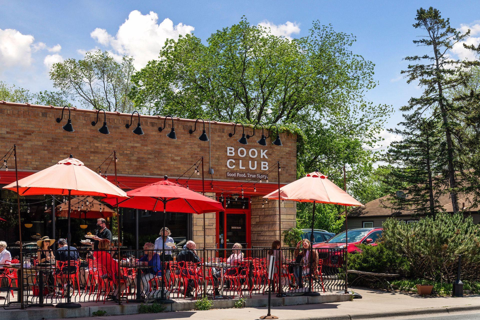 5716 Knox Avenue South - Spacecrafting - 0061.jpg