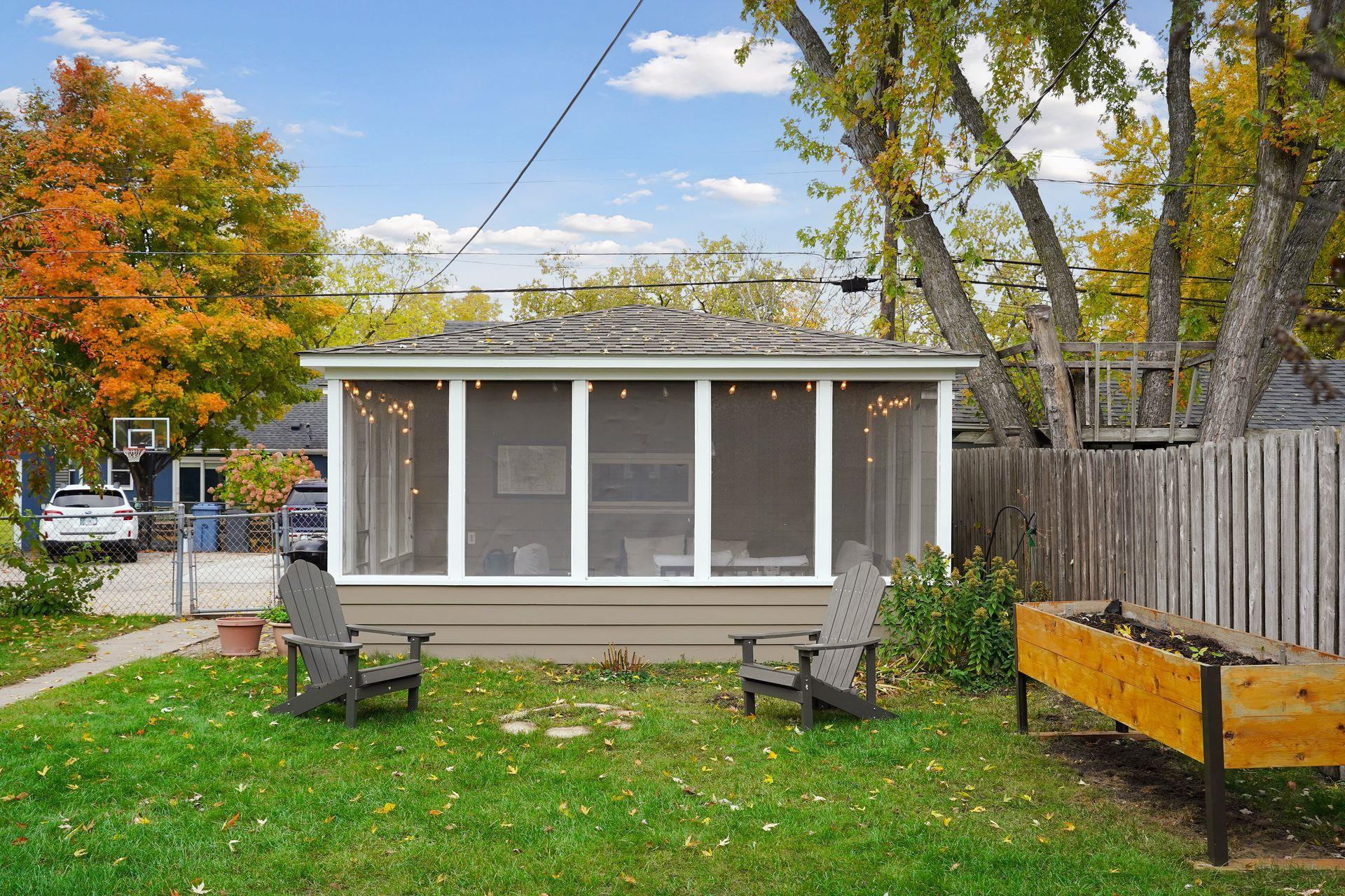 5716 Knox Avenue South - Spacecrafting - 0044.jpg