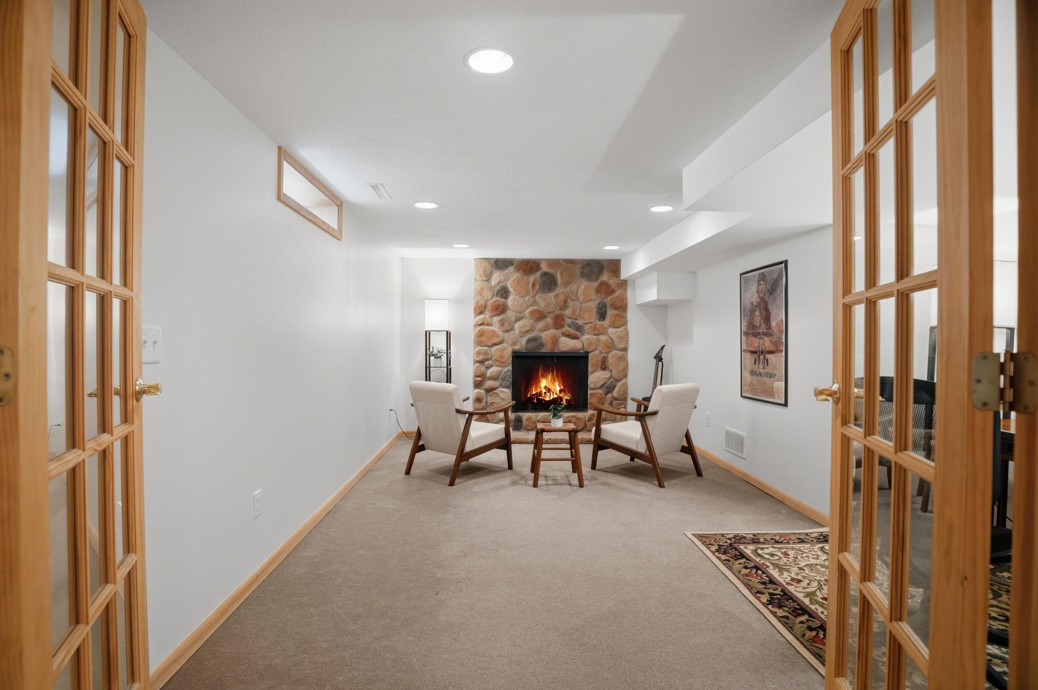 basement flex room with lots of opportunity!