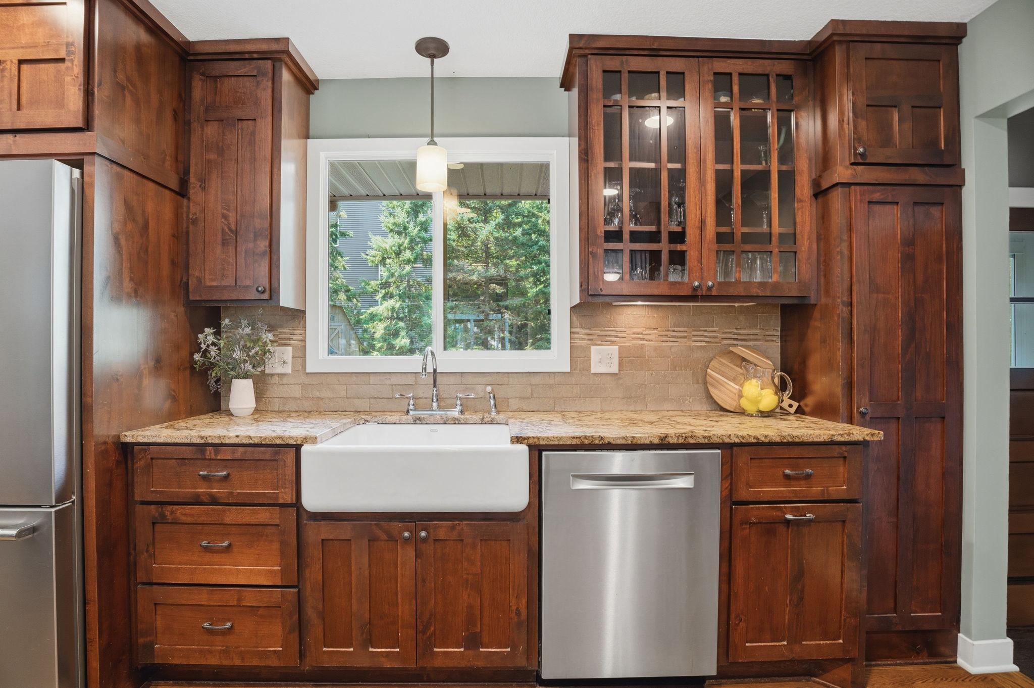 farmhouse sink