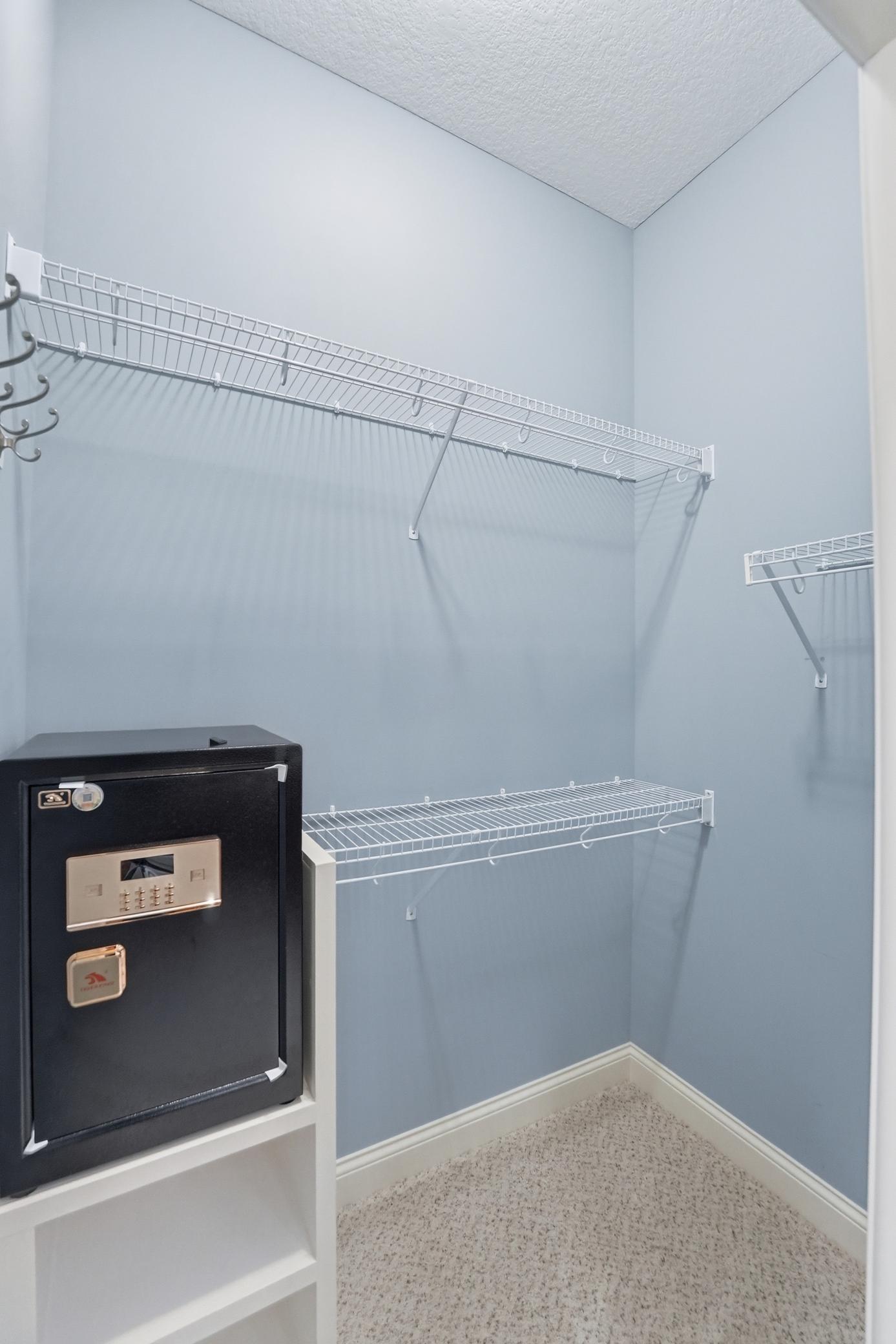 Safe remains for buyer