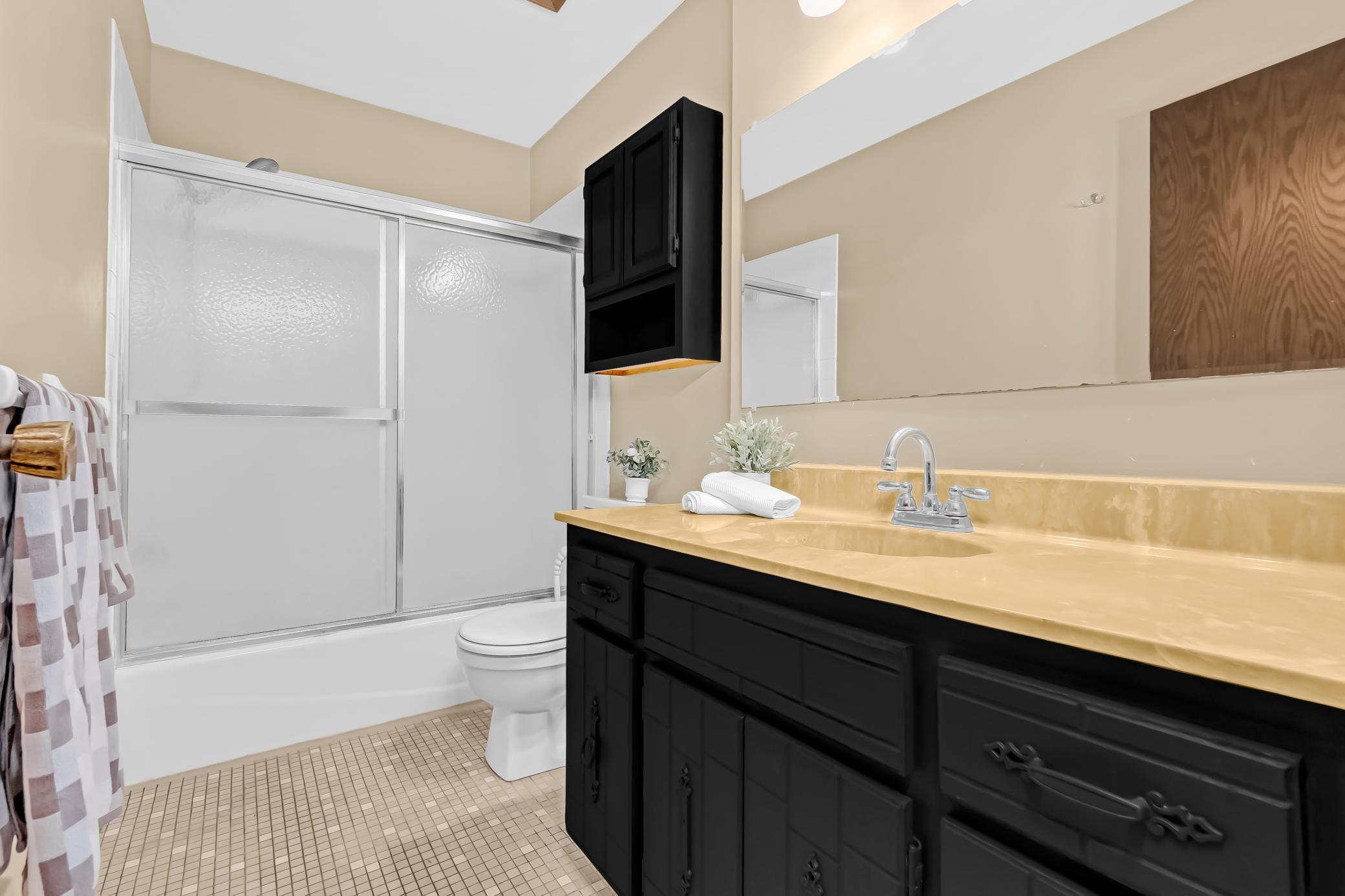 Full Bath Adjacent to Primary and Bed 2