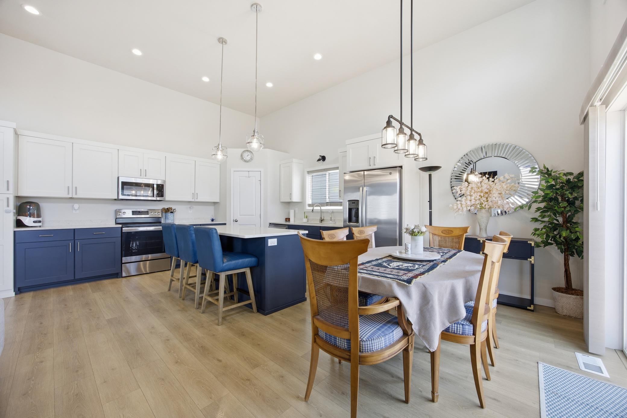 Dining Room / Kitchen