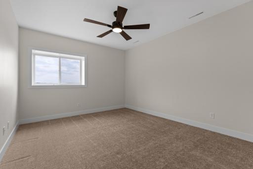 1713 Boelter Estates Drive NW, Rochester, MN 55901