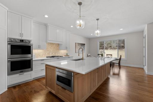 1713 Boelter Estates Drive NW, Rochester, MN 55901