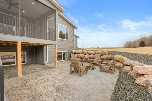 1713 Boelter Estates Drive NW, Rochester, MN 55901