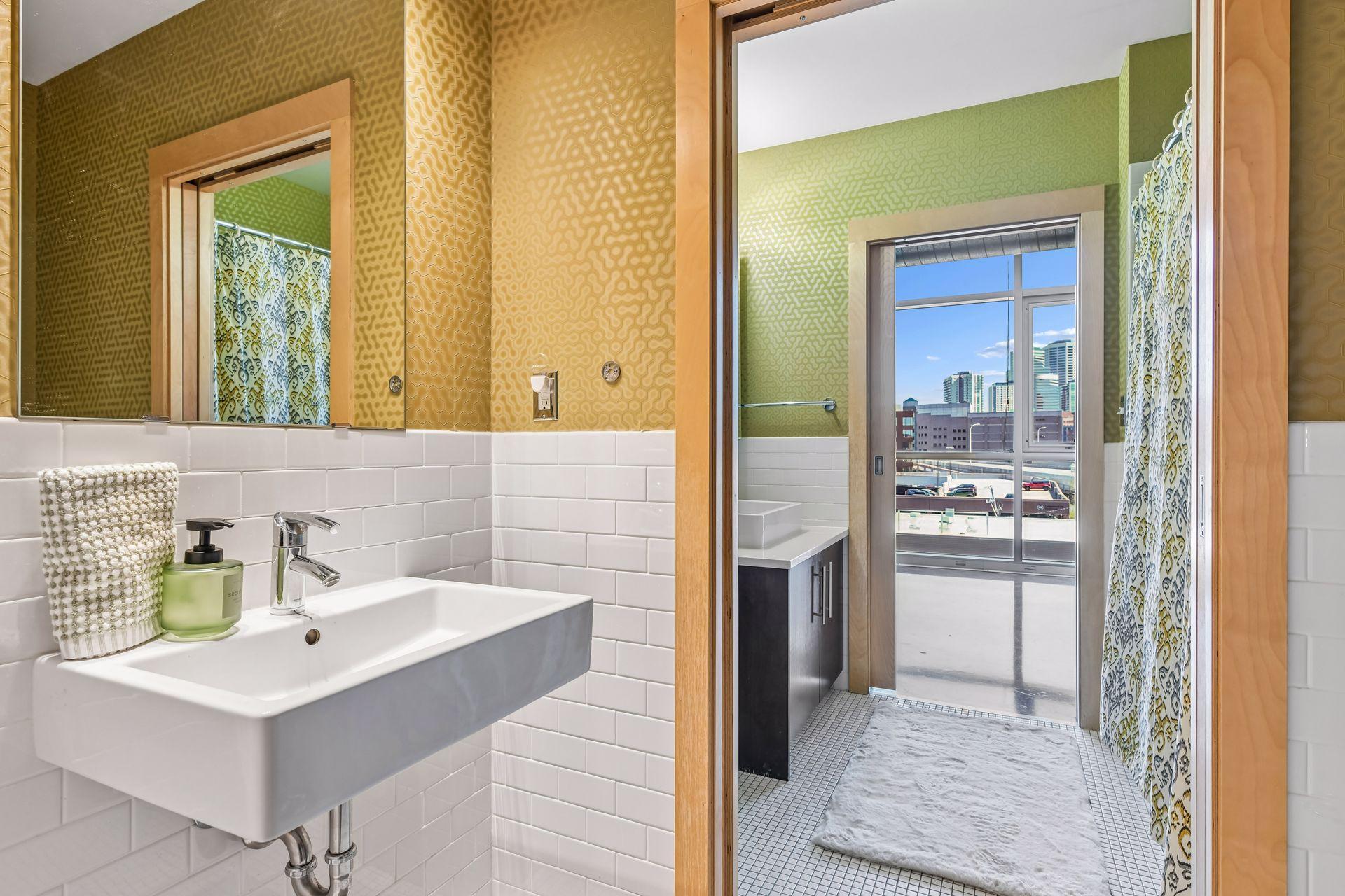 345 6th Avenue North - Spacecrafting - 0033.jpg