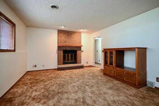 373 Knopp Valley Drive, Winona, MN 55987