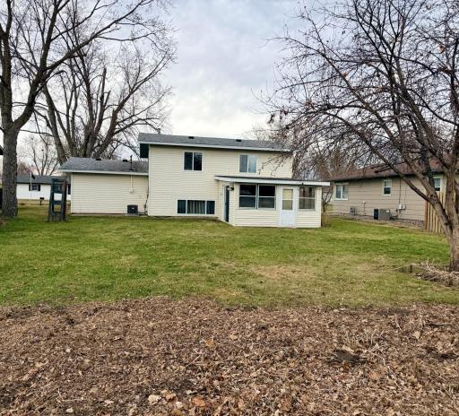 1039 36th Avenue N, Saint Cloud, MN 56303