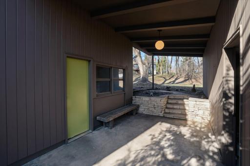 15840 Woodgate Road N, Minnetonka, MN 55345