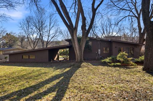 15840 Woodgate Road N, Minnetonka, MN 55345