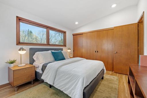 15840 Woodgate Road N, Minnetonka, MN 55345