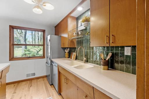 15840 Woodgate Road N, Minnetonka, MN 55345