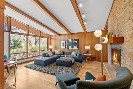 15840 Woodgate Road N, Minnetonka, MN 55345