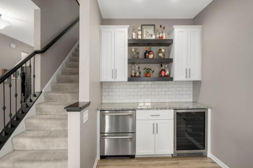 11409 84th Place N, Maple Grove, MN 55369