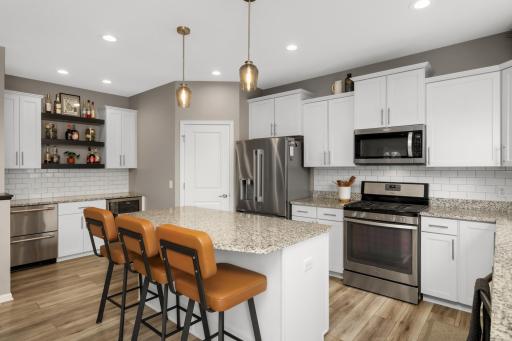11409 84th Place N, Maple Grove, MN 55369