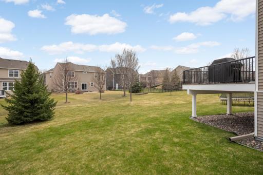 11409 84th Place N, Maple Grove, MN 55369