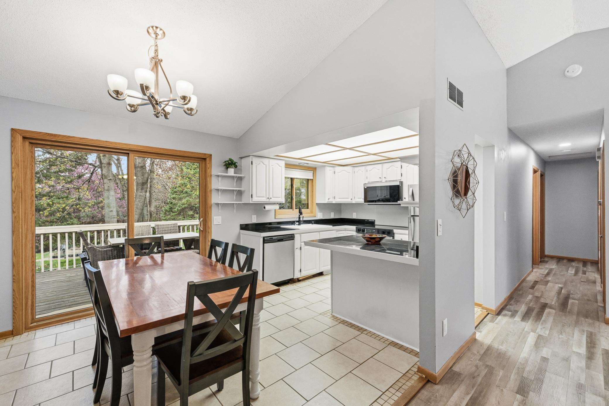 Dining Room & Kitchen