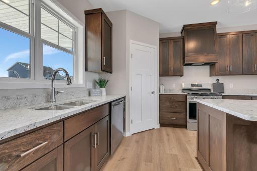 3085 Nottingham Road S, Saint Cloud, MN 56301