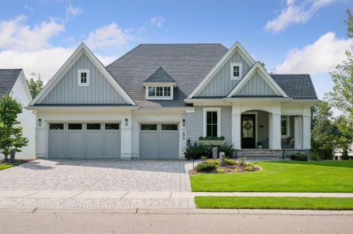 677 Shawnee Woods Road, Medina, MN 55340