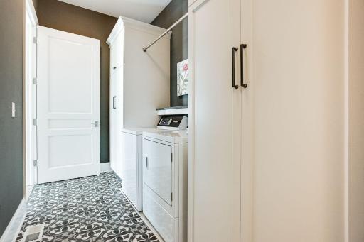 677 Shawnee Woods Road, Medina, MN 55340