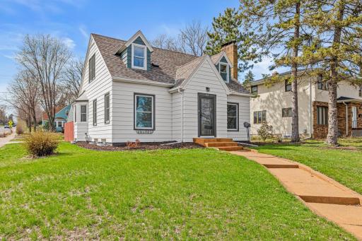 703 16th Avenue N, South Saint Paul, MN 55075