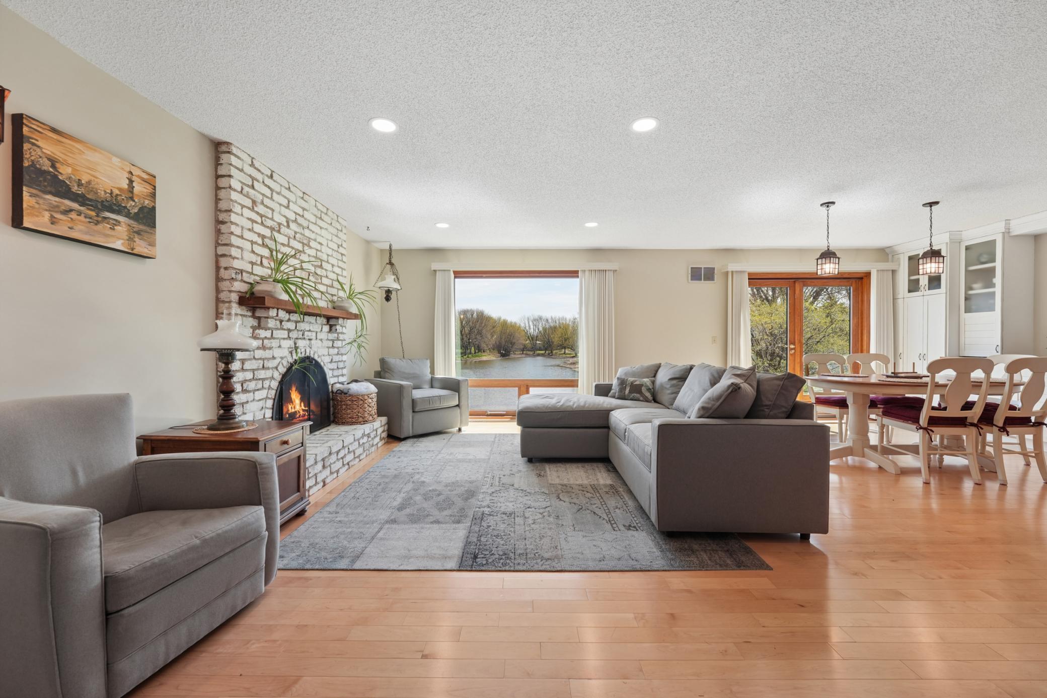 22_dsc05156 fire.jpg